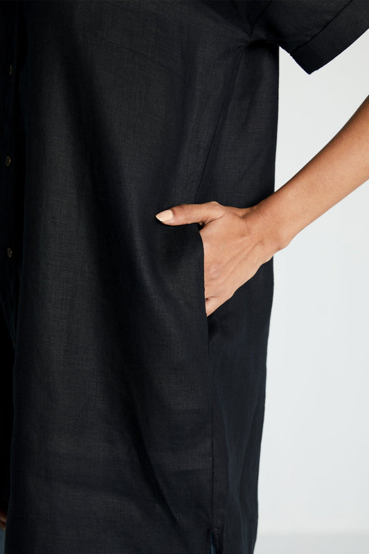 The Everyday Shirt in Black-1