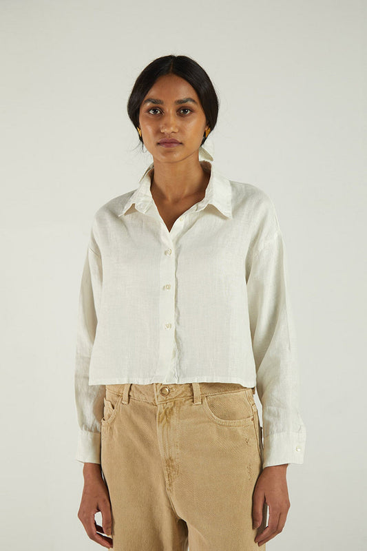 Crop it like it's Hot Shirt in Off-white-0
