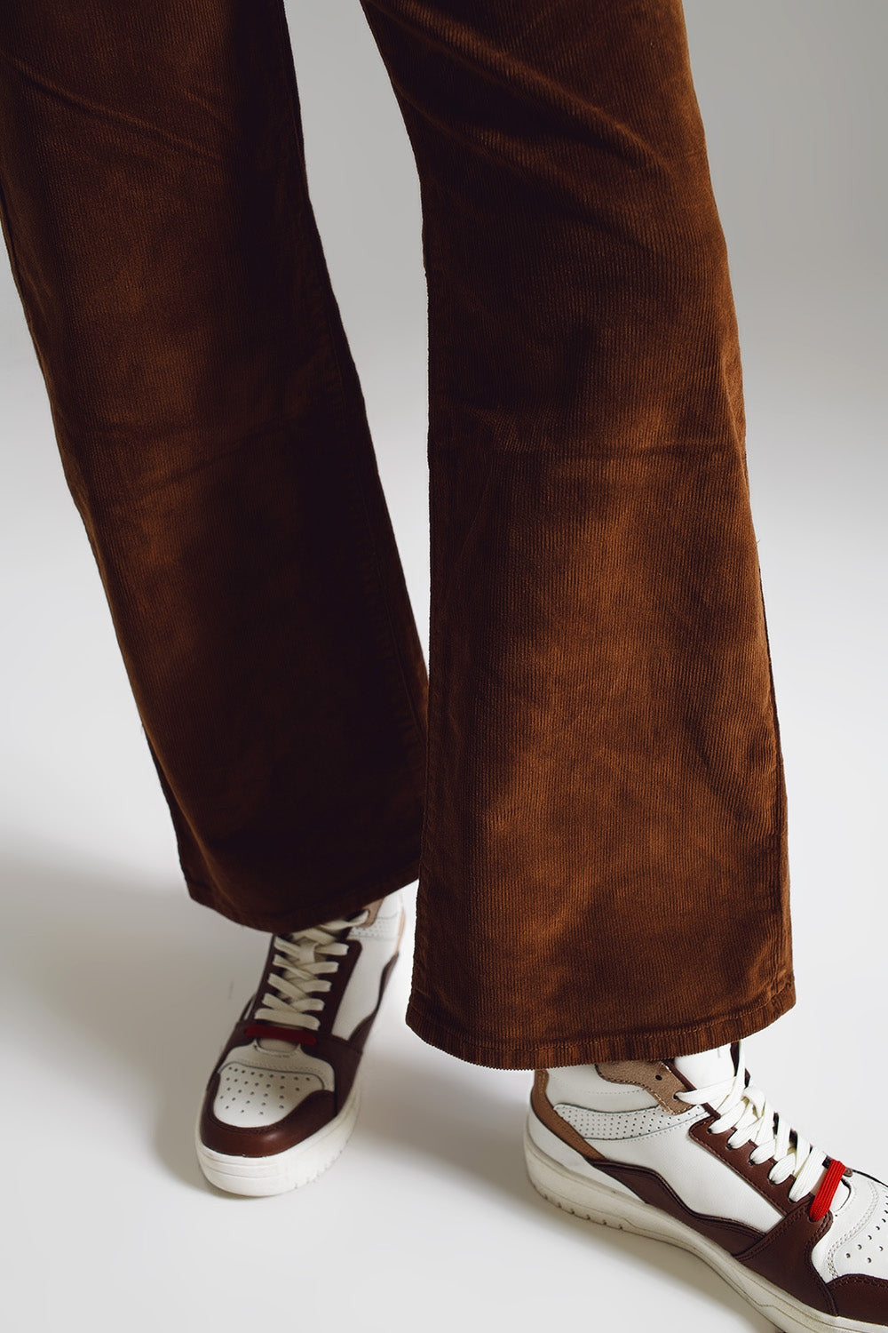 Cropped Cord Pants in Brown-4